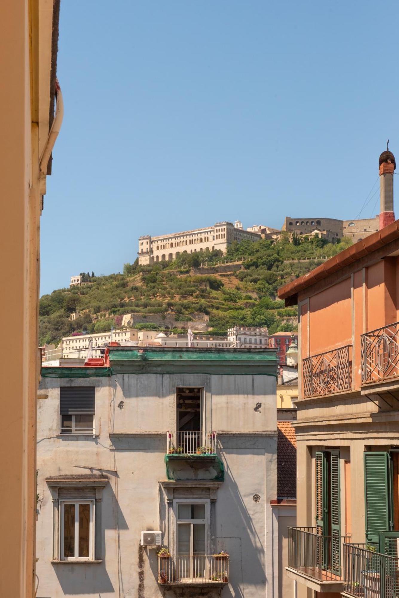 Monteleone ,12 Bed & Breakfast Naples